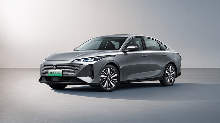 一周新车盘点 | 腾势上市新旗舰SUV 长安逸动增插混车型  第6张